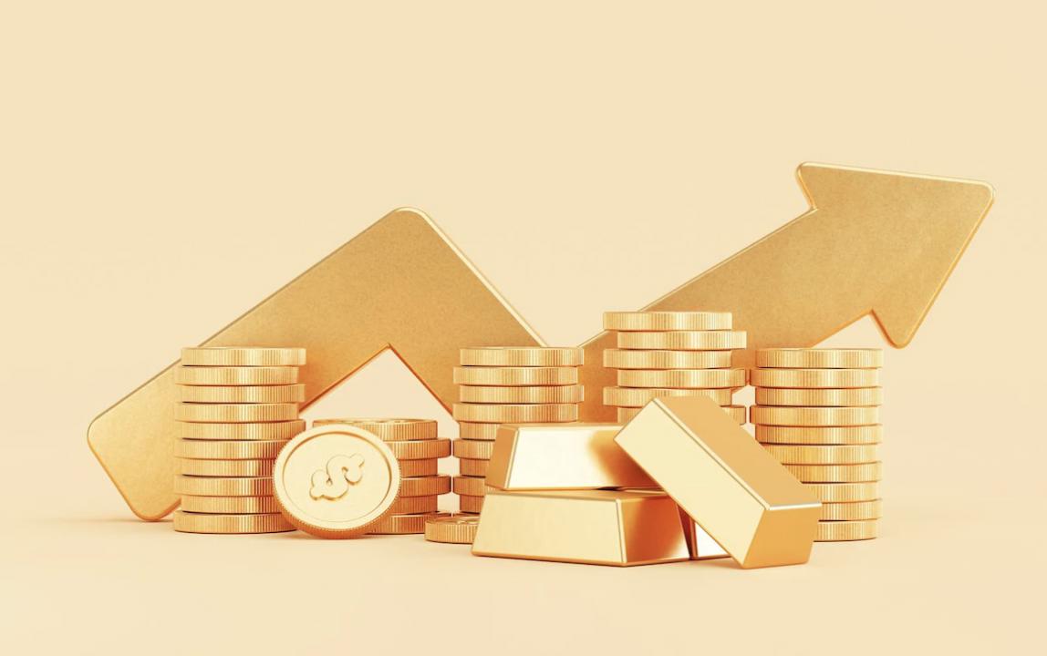 https://www.freepik.com/free-photo/gold-growing-arrow-with-gold-coin-money-stacks-gold-bar-business-finance-savings-investment-concept-background-3d-illustration_30500467.htm#page=4&query=gold%20bar&position=42&from_view=search&track=sph